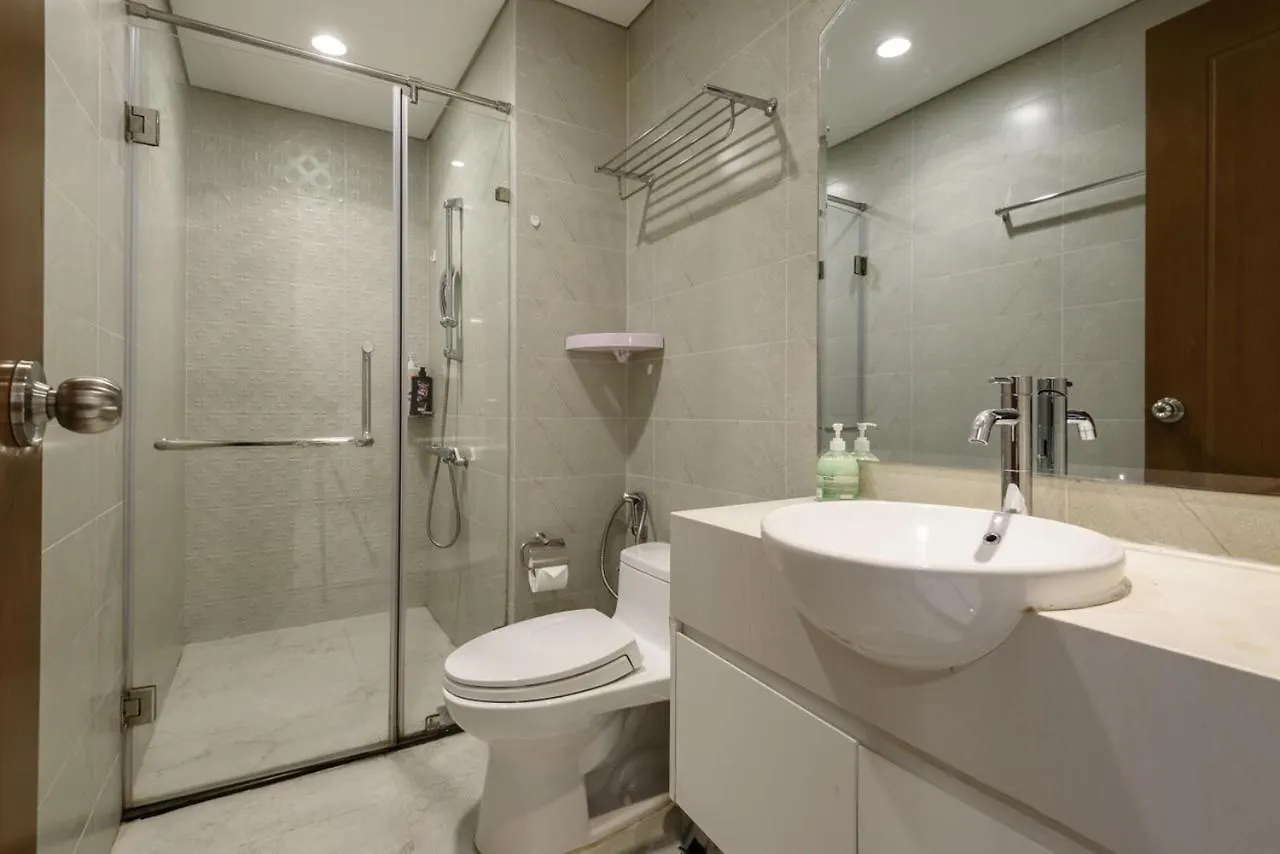 Can Ho Cho Thue O Vinhomes Central Park ホーチミン市 ベトナム