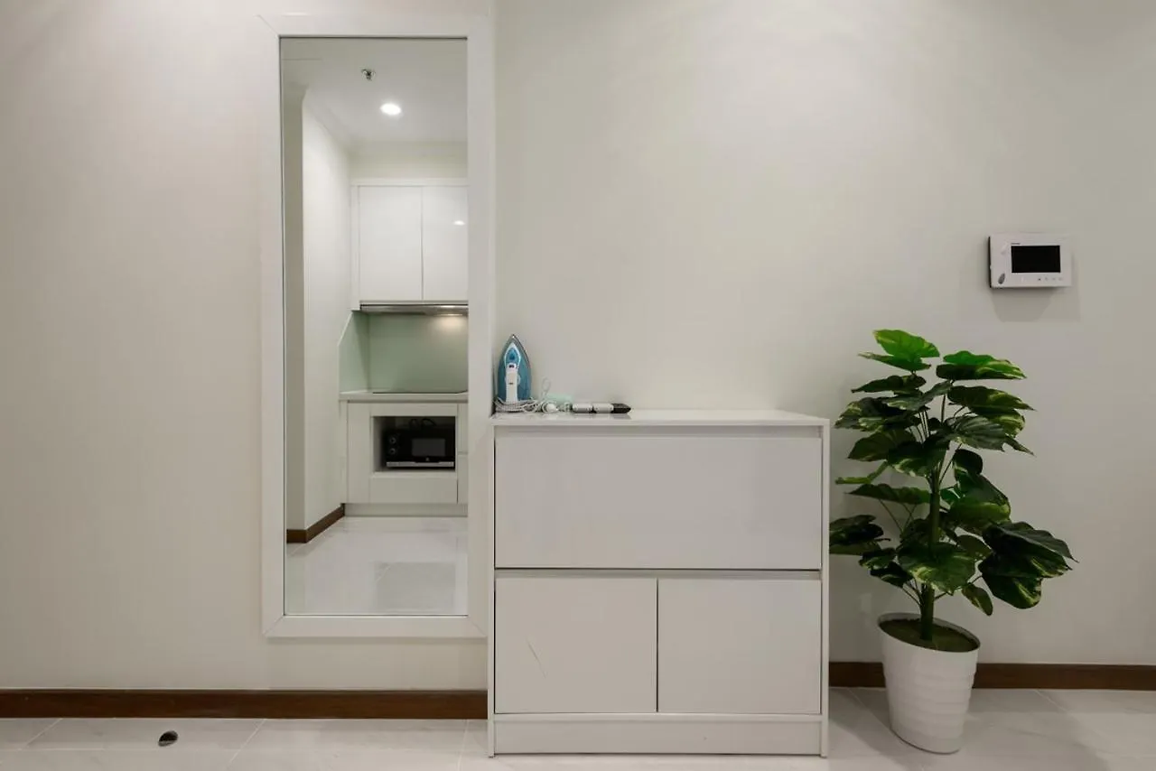 Can Ho Cho Thue O Vinhomes Central Park ホーチミン市